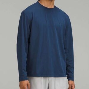 Lululemon Relaxed-Fit Training Long Sleeve Shirt
Mineral Blue